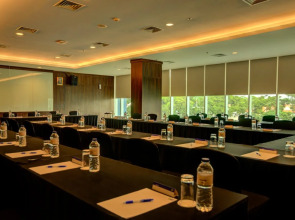 Holiday Inn Express Jakarta International Expo by IHG