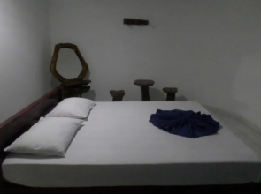 Sasanda Hotel