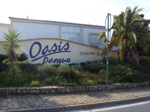 Rent Villa and Apartment in Oasis Parque Country Club, Nr. Portimao, Algarve