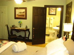 Baccalieu Trail Bed and Breakfast Fine Dining Restaurant