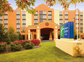 Holiday Inn Express Hotel & Suites South Portland by IHG