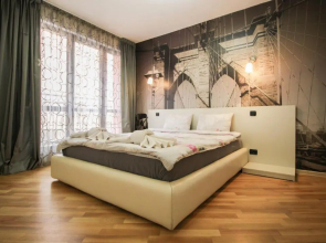 Trendy & Deluxe Apartment