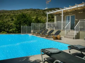 Sea View Villa in Skala