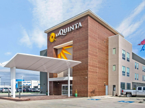 La Quinta Inn & Suites by Wyndham Ponca City
