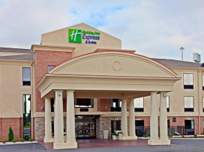 Holiday Inn Express & Suites Franklin KY by IHG