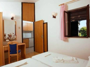 Apartments Lina