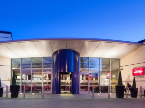 Mercure Chester Abbots Well Hotel