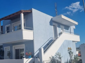 Gennadi Retreat - House 2