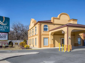 Quality Inn Pleasantville