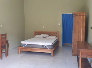 OGOG Guesthouse by OYO Rooms