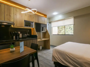 w Classic 1BR w AC in San Isidro