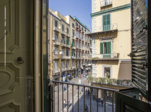 Napoli Class Luxury Rooms & Suites