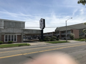 Western Inn Downtown