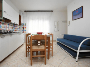 Residence La Pigna in Rosolina Mare, the structure is in the central area, nearby the services, the-La Pigna EST 15