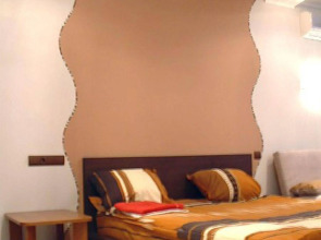 Апартаменты UKR Apartments