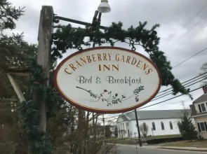 Cranberry Gardens Inn