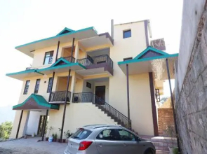 OYO 27648 Kasauli Greens