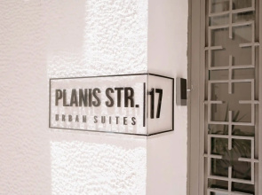 Planis Str Urban Suites