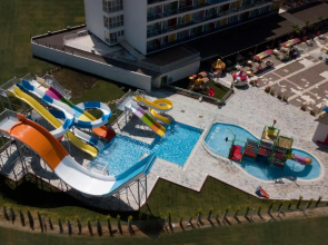 Side Win Hotel & Spa