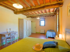 Cozy Holiday Home in Anghiari Italy With Pool