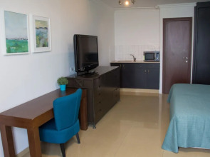 Golden Beach Hotel Tel Aviv