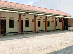 Penginapan Losmen Ayu Pamanukan RedPartner