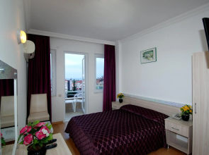 Lara Diamond Hotel