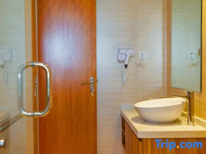 Tianxiaxi Seaview Hotel Apartment (Beihai Yintan)