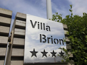Villa Brion****