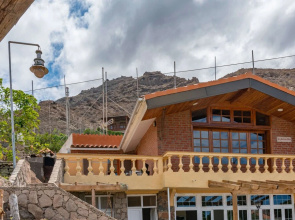 Casa de vacaciones con piscina compartida en Mogán II