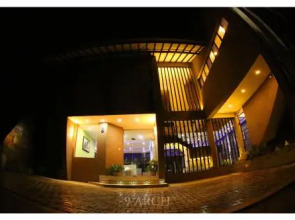 9 Arch