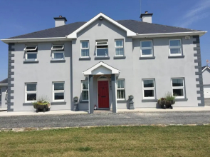 Lyntom House B&B
