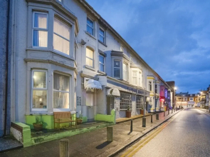 Chesterton Hotel, Blackpool South Shore
