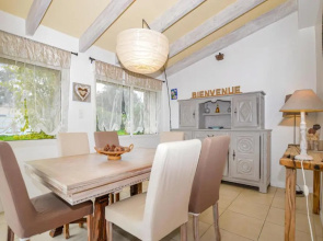 Awesome home in Monticello with 2 Bedrooms, WiFi and Outdoor swimming pool