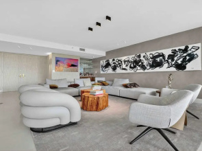 Coastal Enclave Key Biscayne Oceanview w Pool