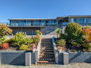 Central Gateway Motel