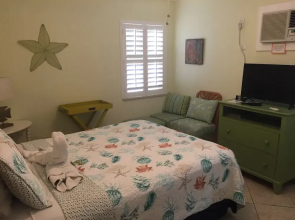 Coconut Grove Beach Resort Suite 2
