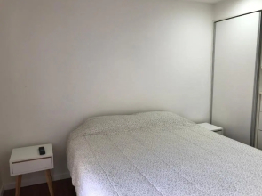 Hermoso departamento 2 amb.Zona pinos de anchorena