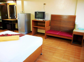 Seashore Pattaya Resort