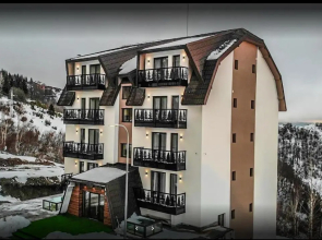 Apartman Vilotic , A2 , prizemlje Ground floor, apartman u zgradi Aris Kop-a