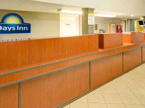 Days Inn by Wyndham Gulfport