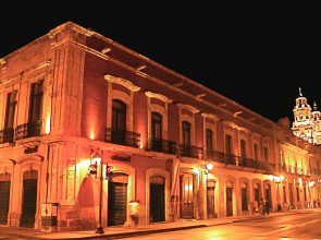 HERENCIA By Hosting House