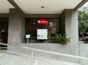 RedDoorz @ Bel Air Soho Suites Makati City