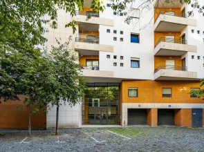 Bachelor Pad In The Sky: Great For Digital Nomads & Remote Workers