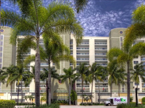 Le Golden Bay 1108 by Go Florida Condo, Sunny Isles