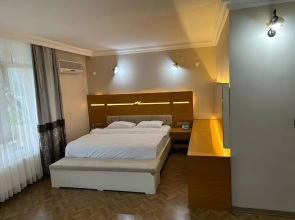 ayvacık Hotel Restoran