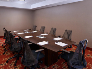 Holiday Inn Express & Suites Page - Lake Powell Area by IHG