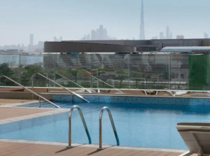 Отель Holiday Inn & Suites Dubai Festival City an IHG