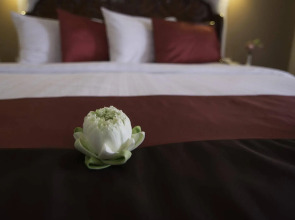 Reaksmey Chanreas Hotel