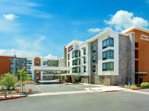 Hampton Inn & Suites Napa